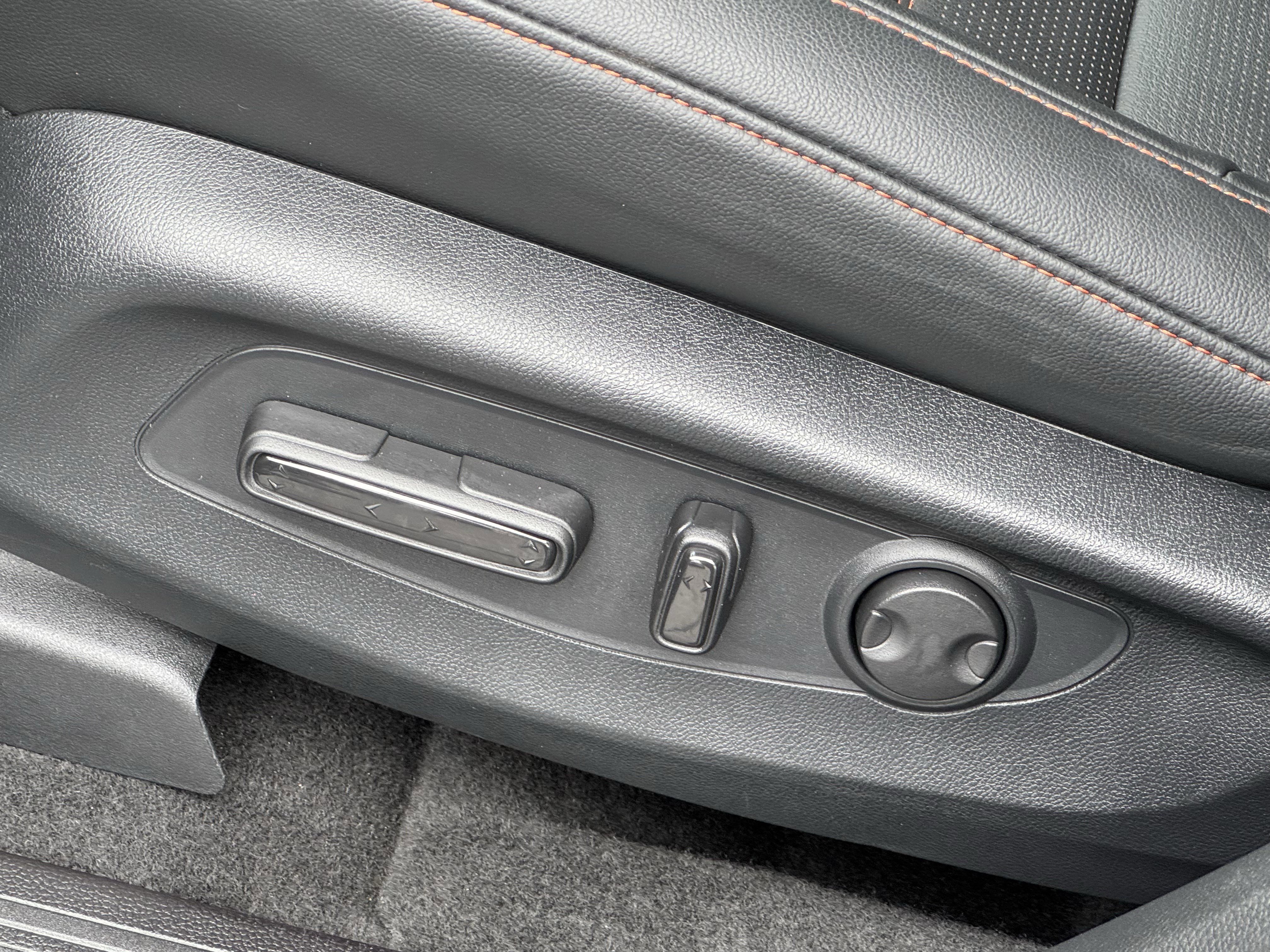 Used 2025 Honda CR-V Sport-L image 18