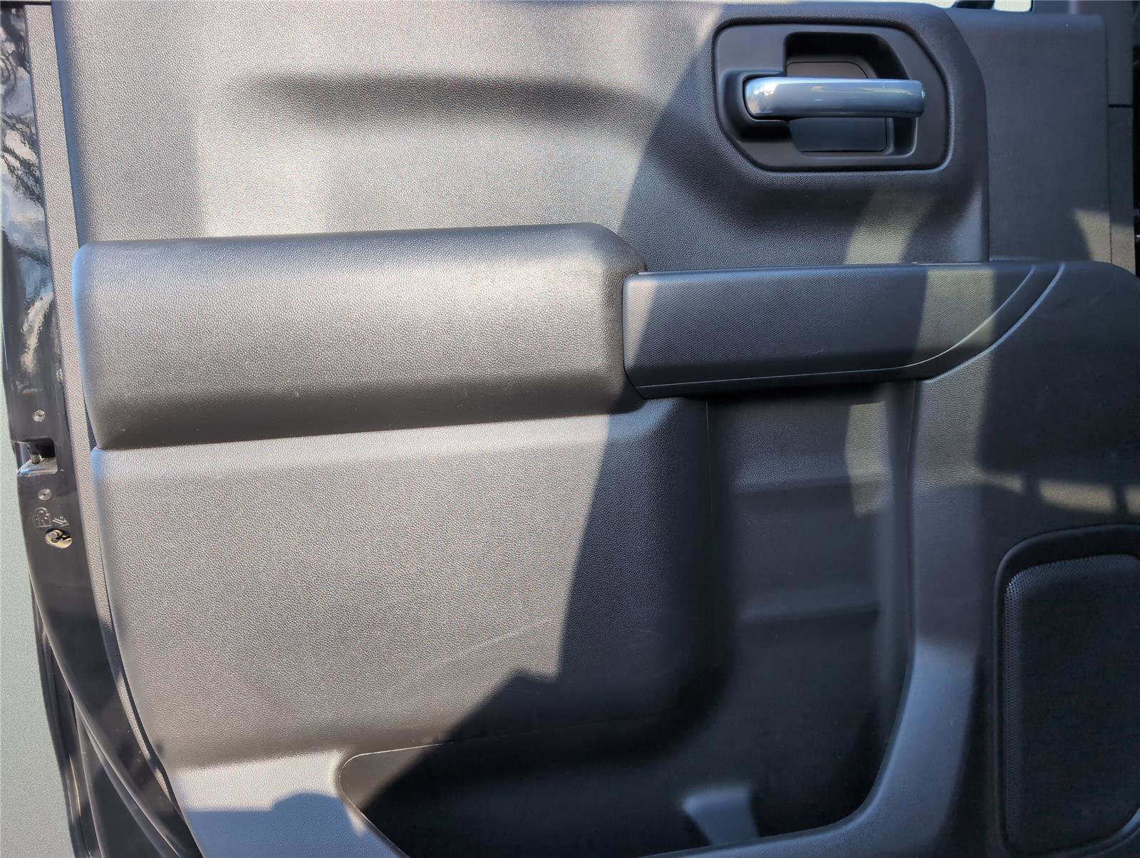 Certified 2023 Chevrolet Silverado 1500 Custom Trail Boss w/ LPO, Dark Essentials Package image 26