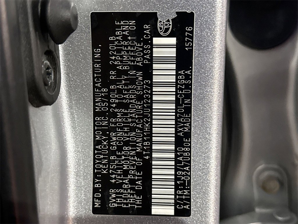 Used 2018 Toyota Camry XLE image 26