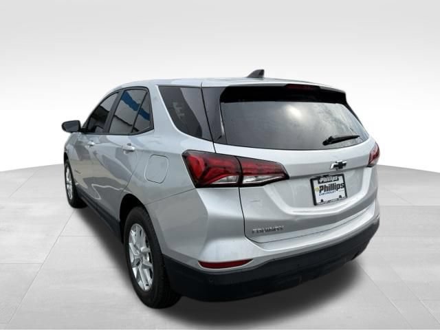 Certified 2022 Chevrolet Equinox LS w/ LS Convenience Package FWD image 13