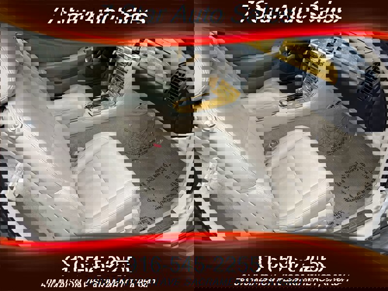 Used 2002 Lexus SC 430 Convertible image 14