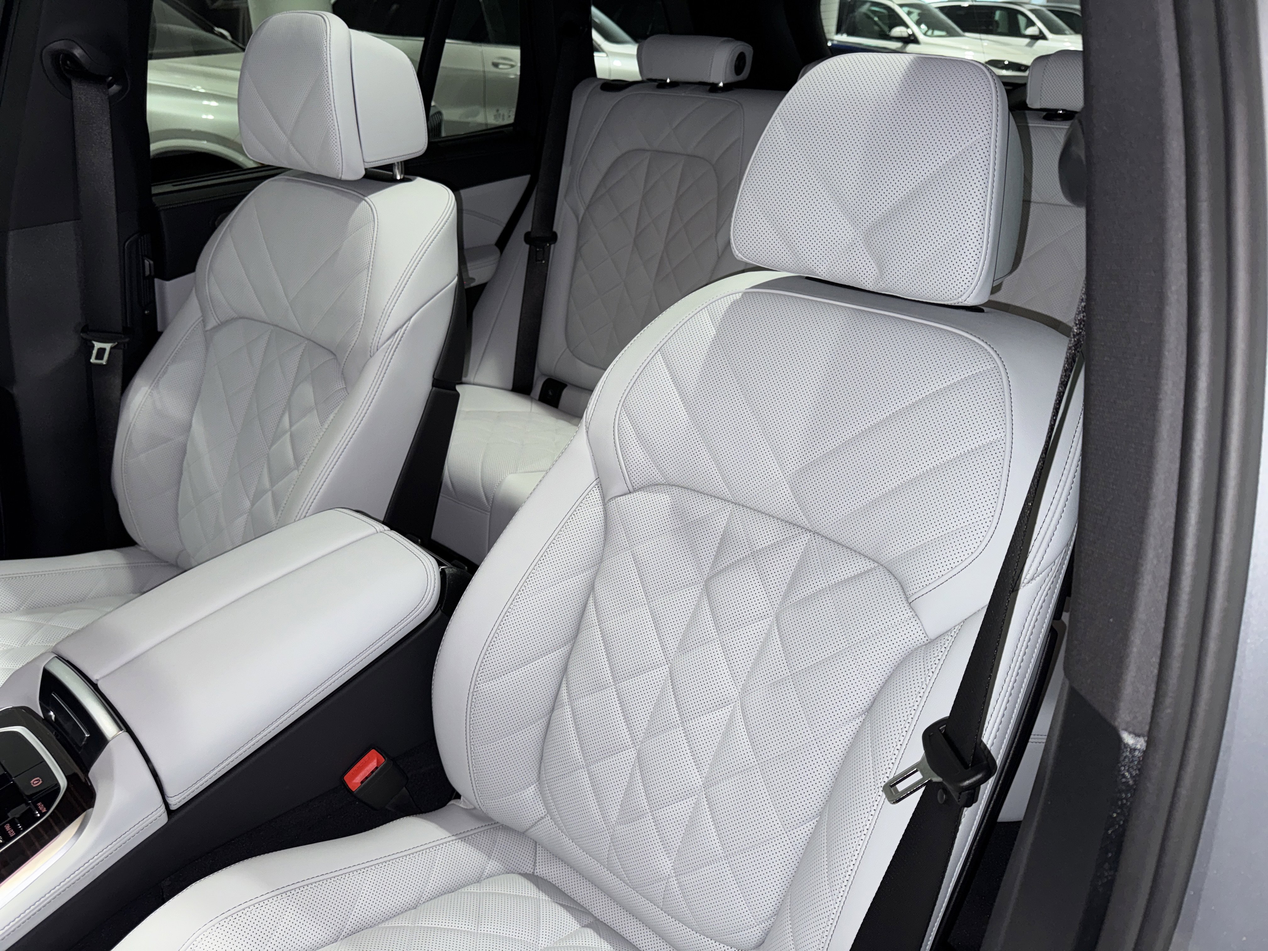 New 2026 BMW X5 sDrive40i w/ M Sport Package image 24