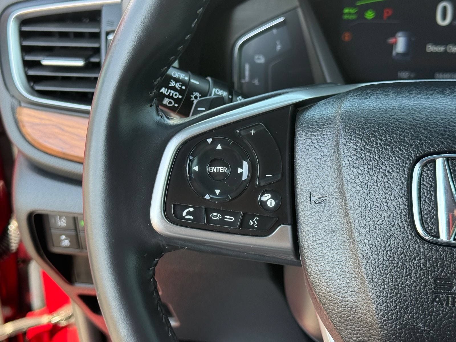 Used 2022 Honda CR-V Touring image 17