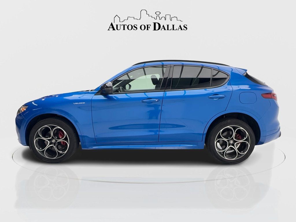 Used 2023 Alfa Romeo Stelvio Veloce image 7