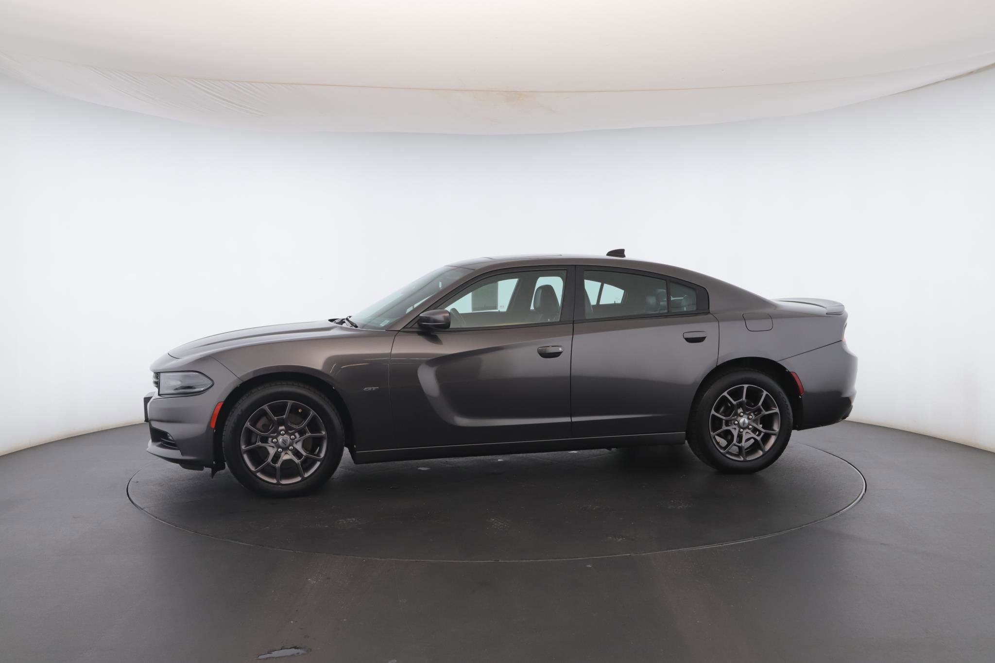 Used 2018 Dodge Charger GT image 43