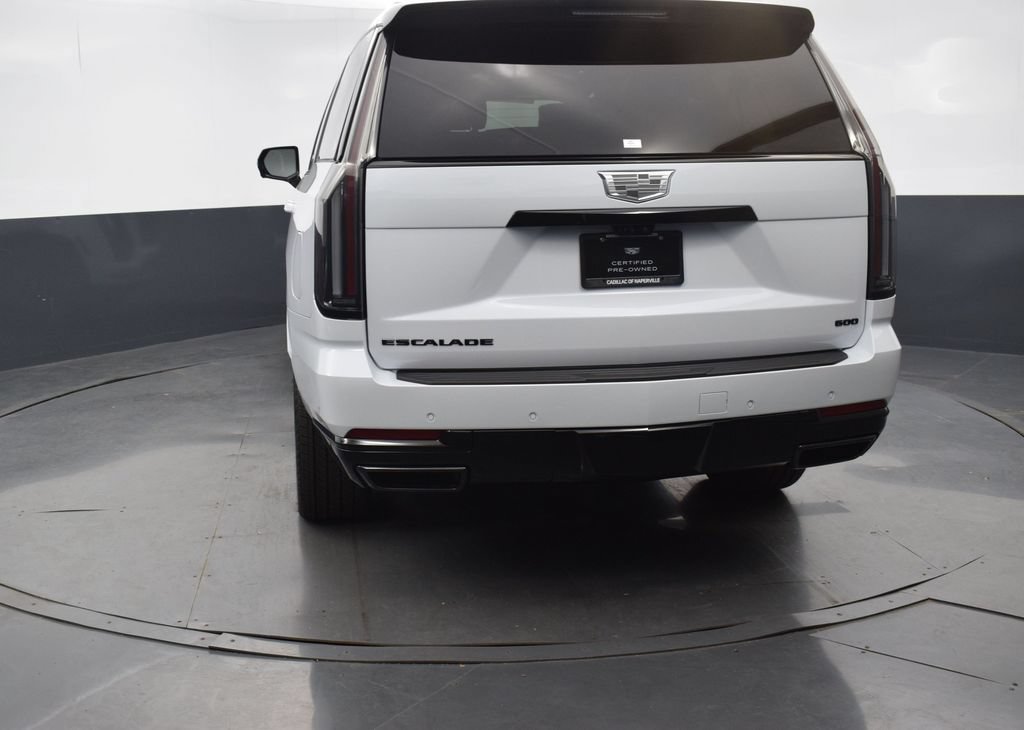 Certified 2026 Cadillac Escalade ESV Platinum Sport w/ LPO, ONYX Package AWD/4WD image 5