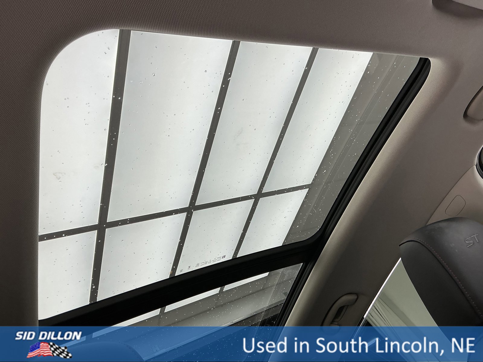 Used 2023 Buick Envision Essence w/ Sport Touring Package image 25