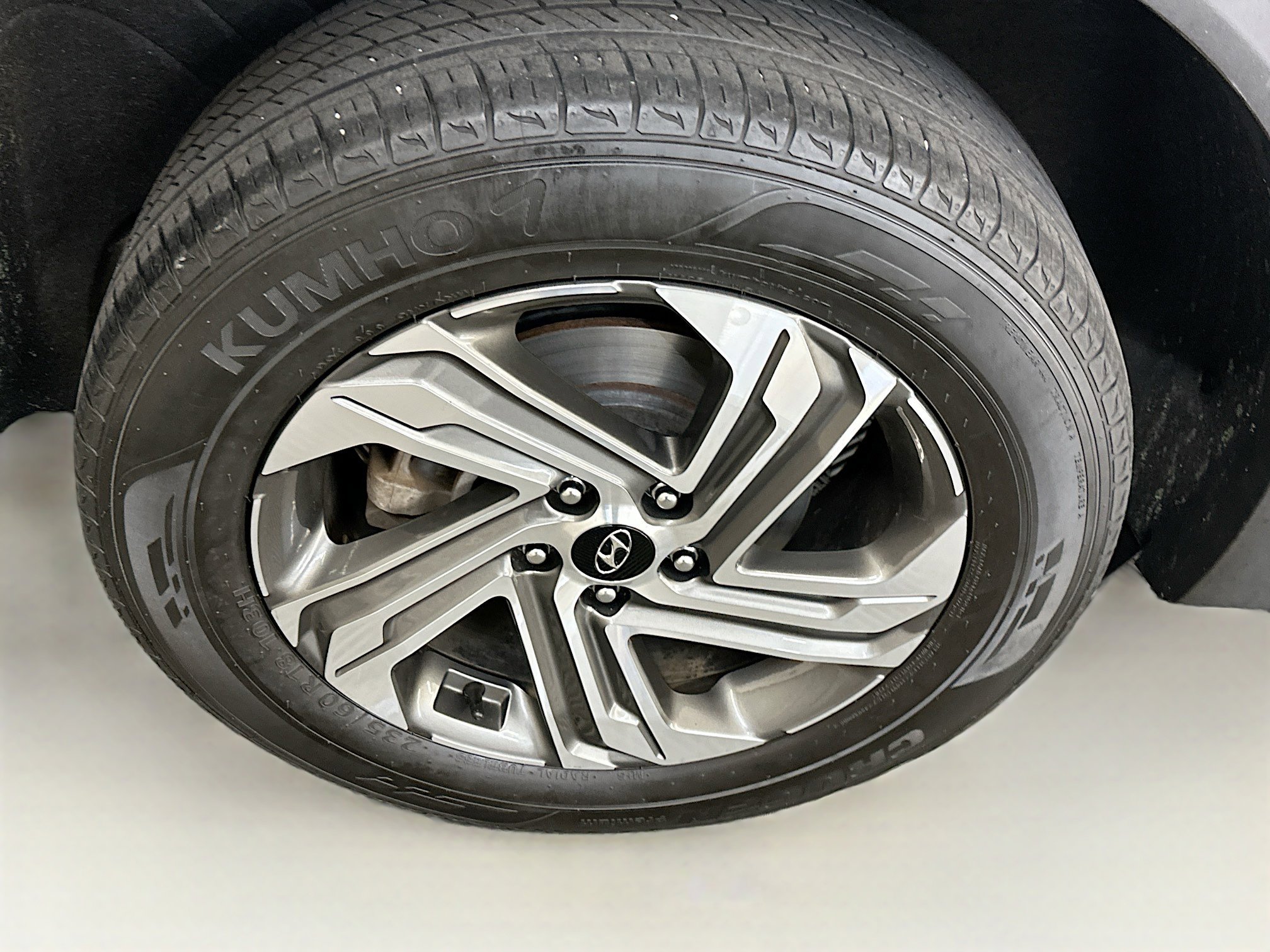 Used 2023 Hyundai Santa Fe SEL image 11