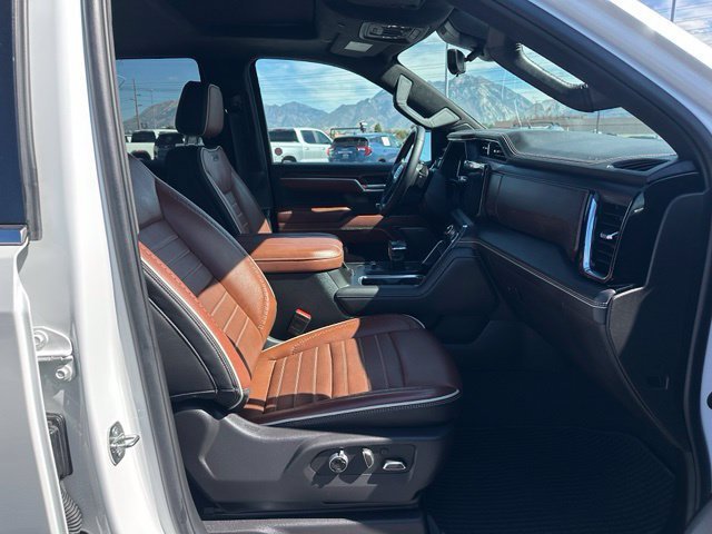 Used 2024 GMC Sierra 1500 Denali Ultimate AWD/4WD image 32