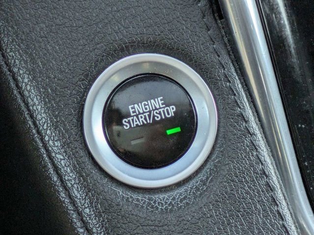 Used 2018 Cadillac Escalade Premium Luxury AWD/4WD image 32
