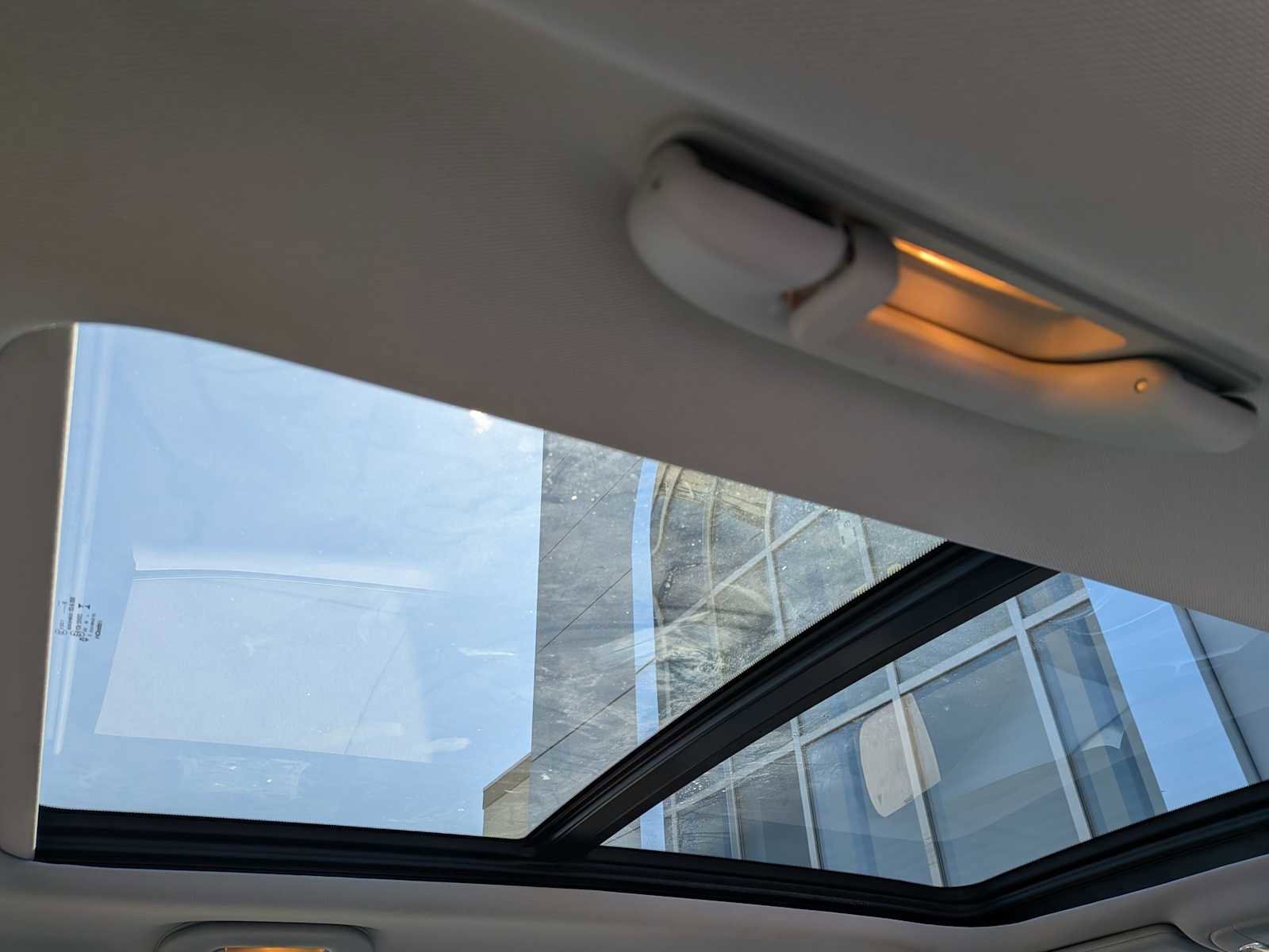 Used 2018 Jeep Compass Limited w/ Navigation Group FWD image 22