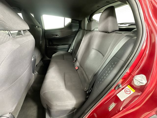 Used 2018 Toyota C-HR XLE FWD image 21