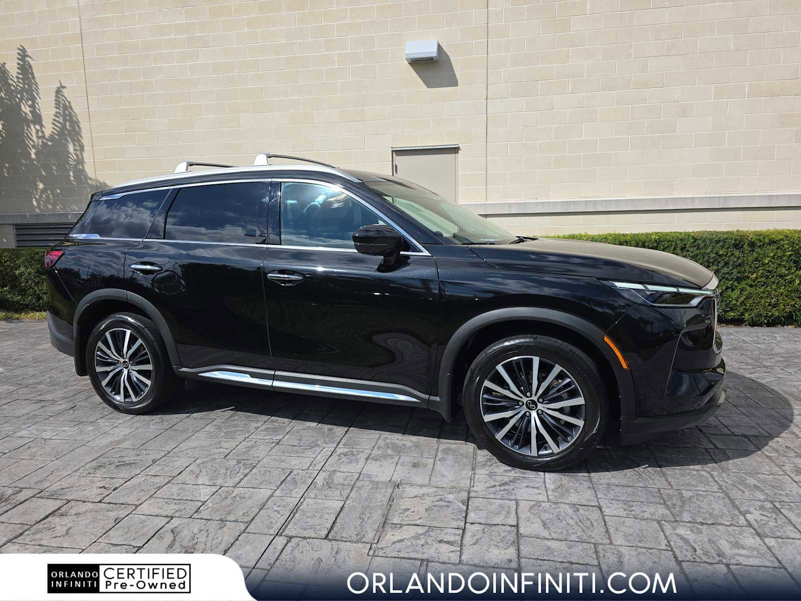 Certified 2025 INFINITI QX60 Sensory
