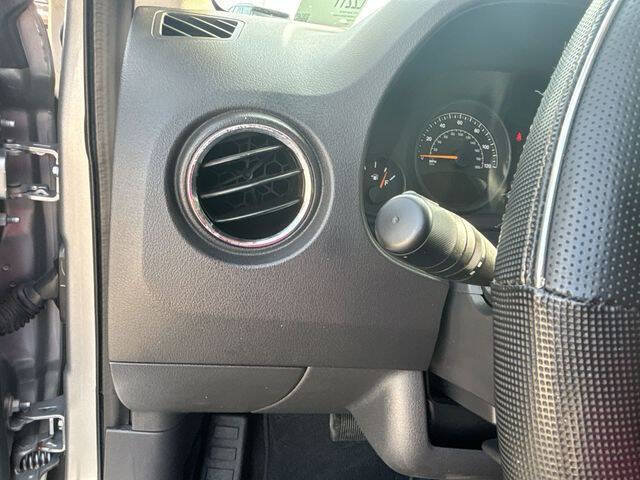 Used 2017 Jeep Patriot High Altitude AWD/4WD image 18