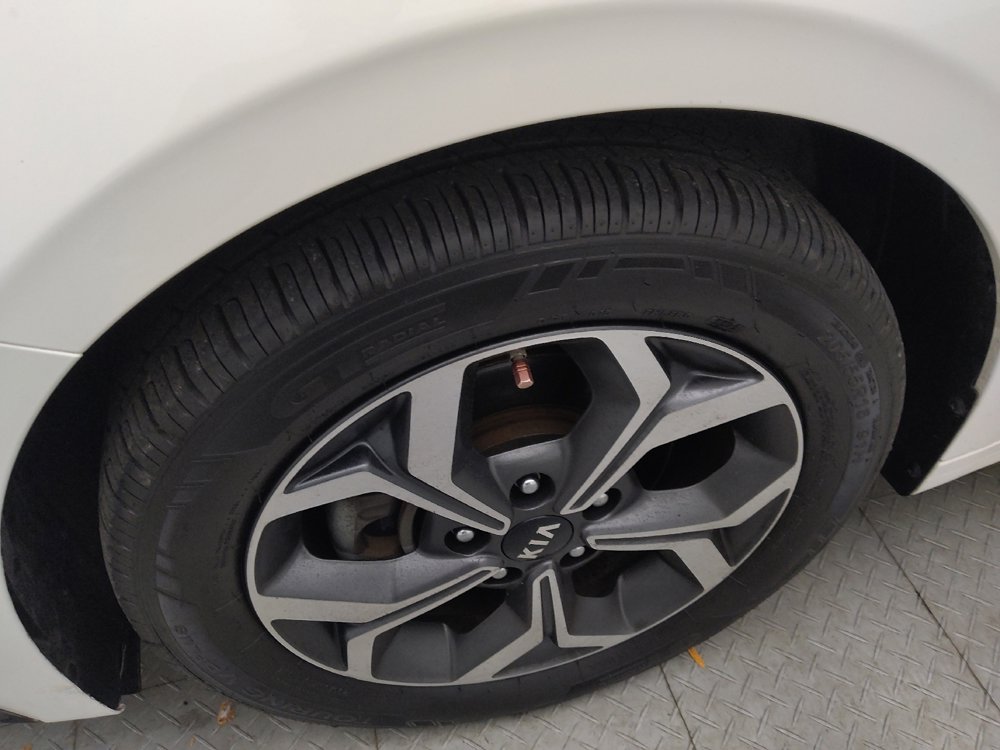 Used 2019 Kia Forte LXS image 31