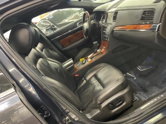 Used 2014 Lincoln MKS w/ Equipment Group 101A FWD image 14