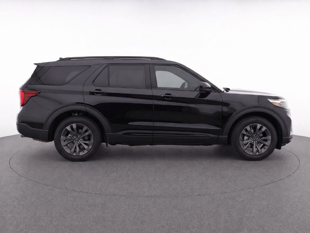New 2026 Ford Explorer Active w/ Active Comfort Package AWD/4WD image 8