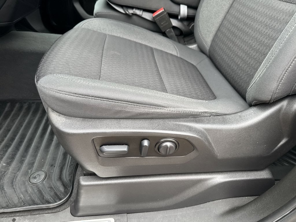 Certified 2022 Chevrolet Silverado 1500 LT w/ Z71 Off-Road Package image 11