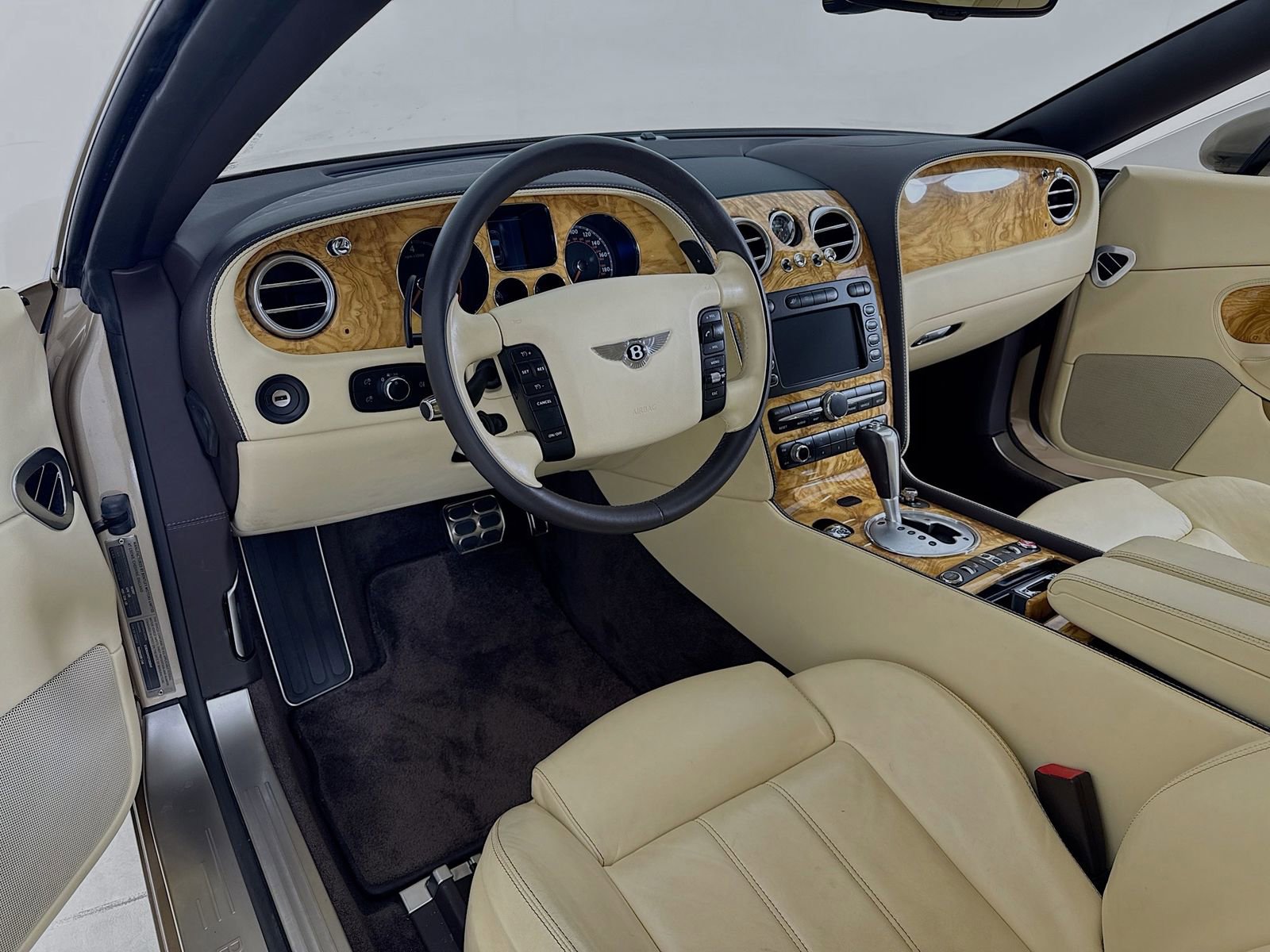 Used 2007 Bentley Continental GTC AWD/4WD image 5