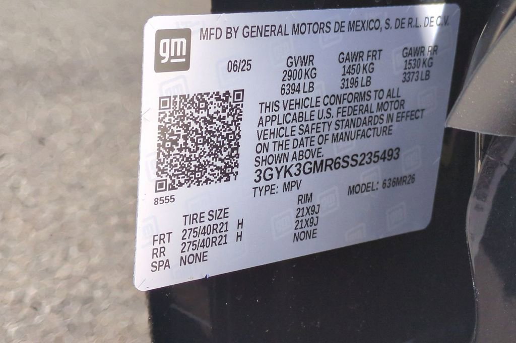 New 2025 Cadillac Optiq Sport 2 w/ LPO, Floor Liner Package image 15