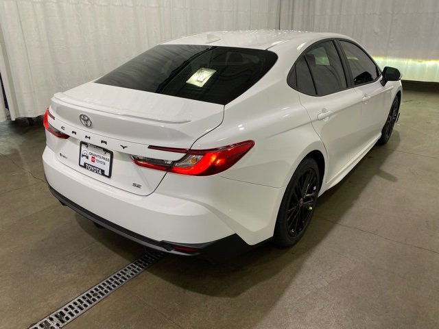 New 2026 Toyota Camry SE w/ Convenience Package image 3