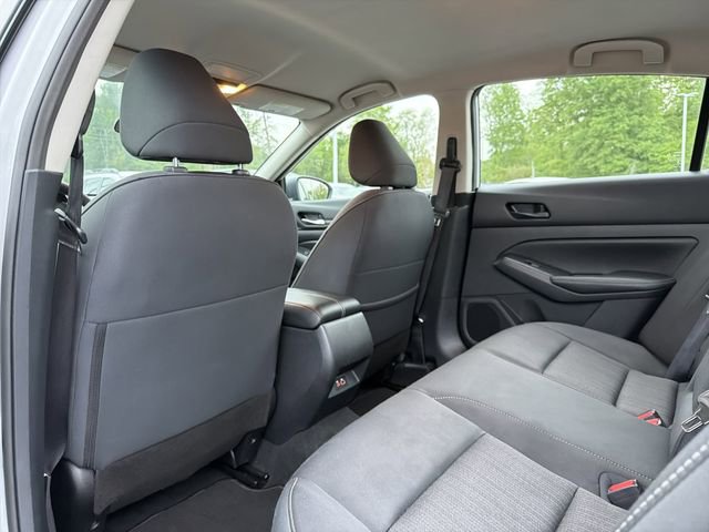 Used 2024 Nissan Altima 2.5 SV image 12