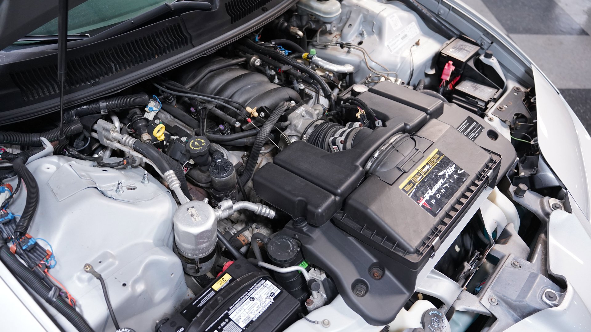 Used 2000 Pontiac Firebird Trans Am RWD image 27