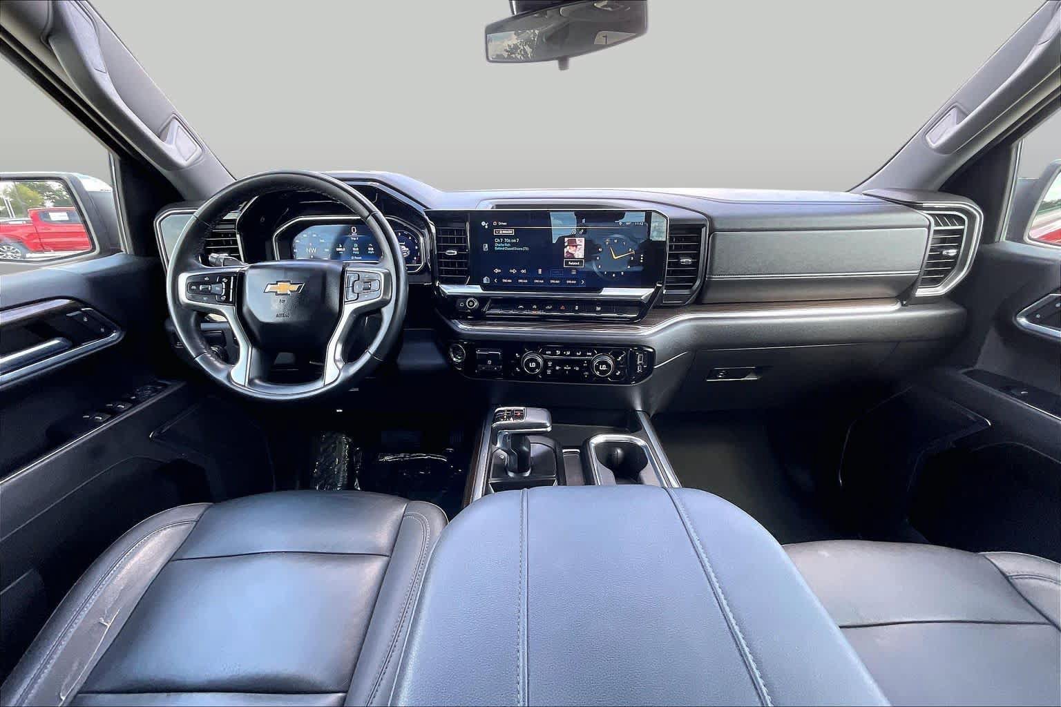 Certified 2023 Chevrolet Silverado 1500 LT w/ Convenience Package II RWD image 15