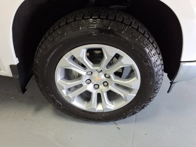 Used 2026 Chevrolet Silverado 1500 LTZ w/ LTZ Premium Package AWD/4WD image 9