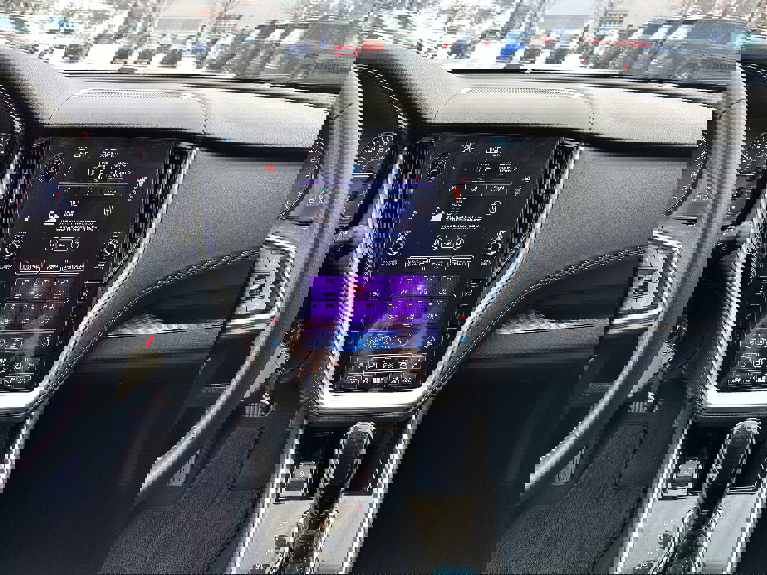 Used 2022 Subaru Outback Premium image 15