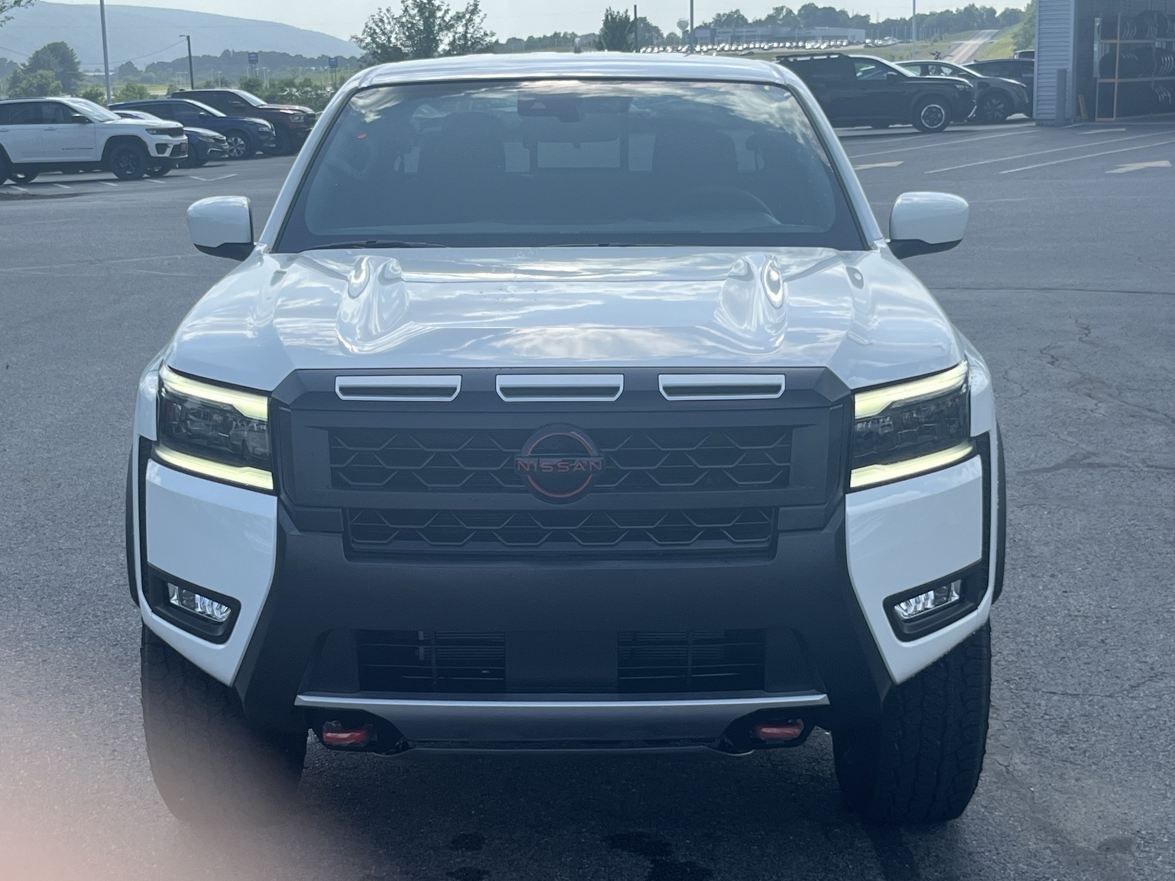 New 2026 Nissan Frontier PRO-4X w/ Tow Package AWD/4WD image 11