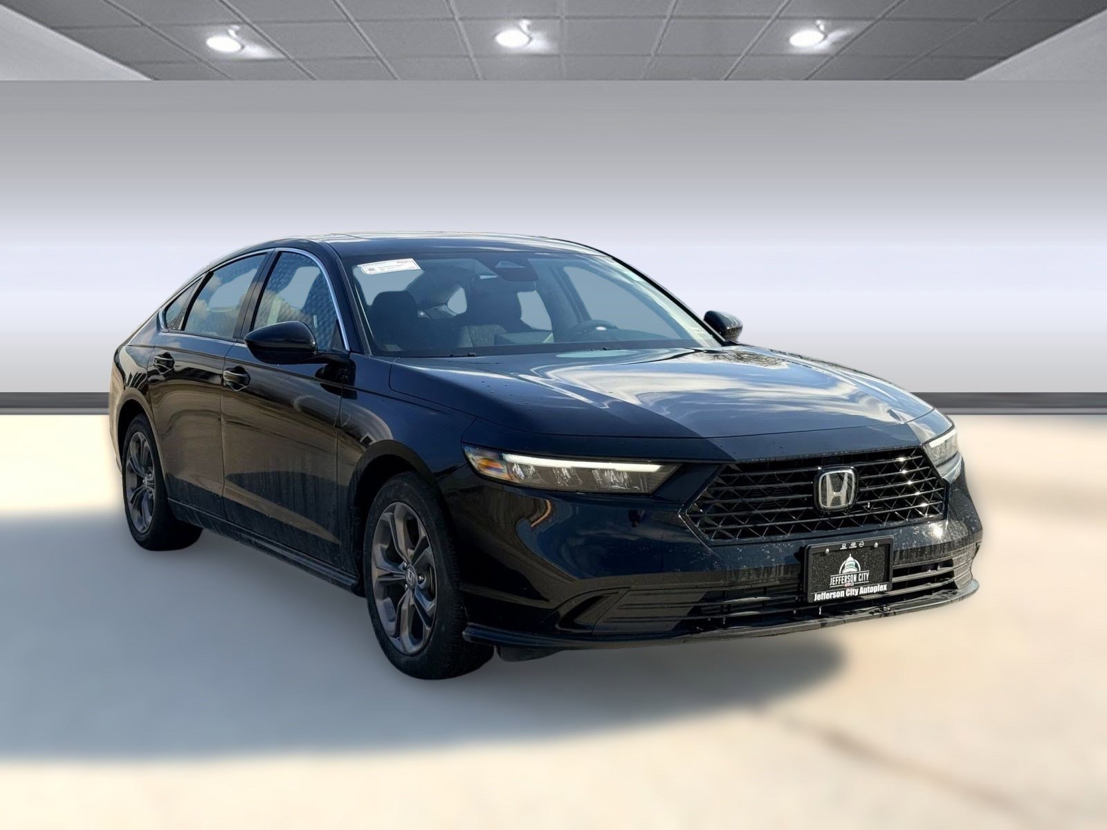 Used 2023 Honda Accord EX image 6