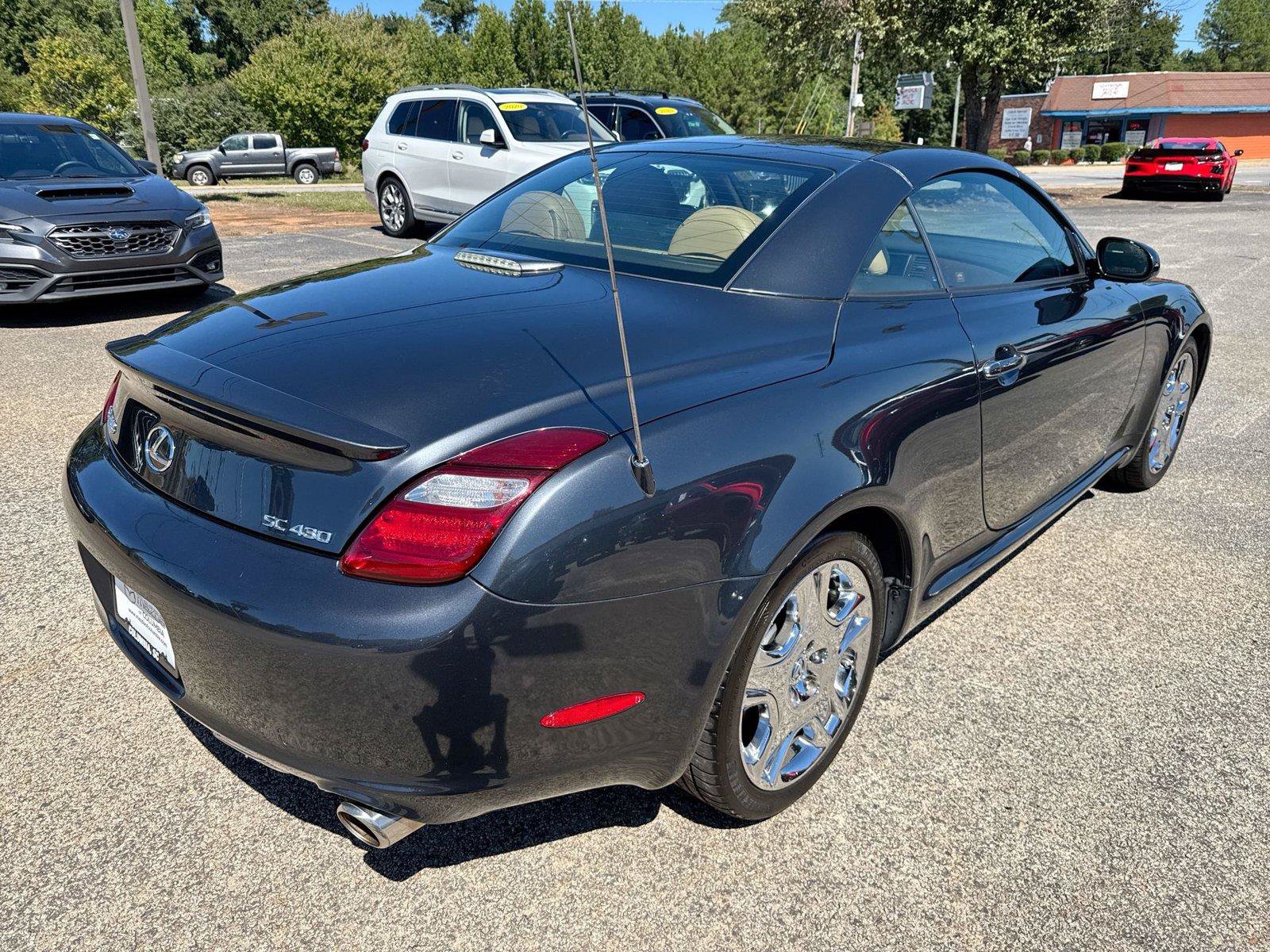 Used 2007 Lexus SC 430 Convertible RWD image 22