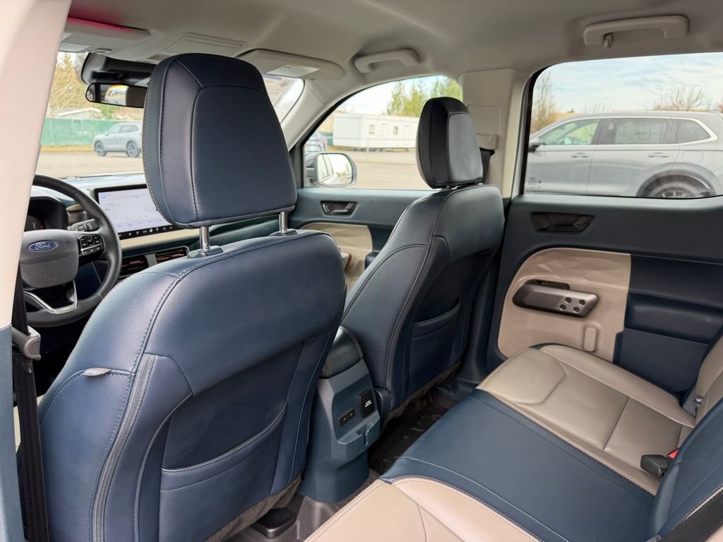 Used 2025 Ford Maverick Lariat w/ 4K Tow Package image 34