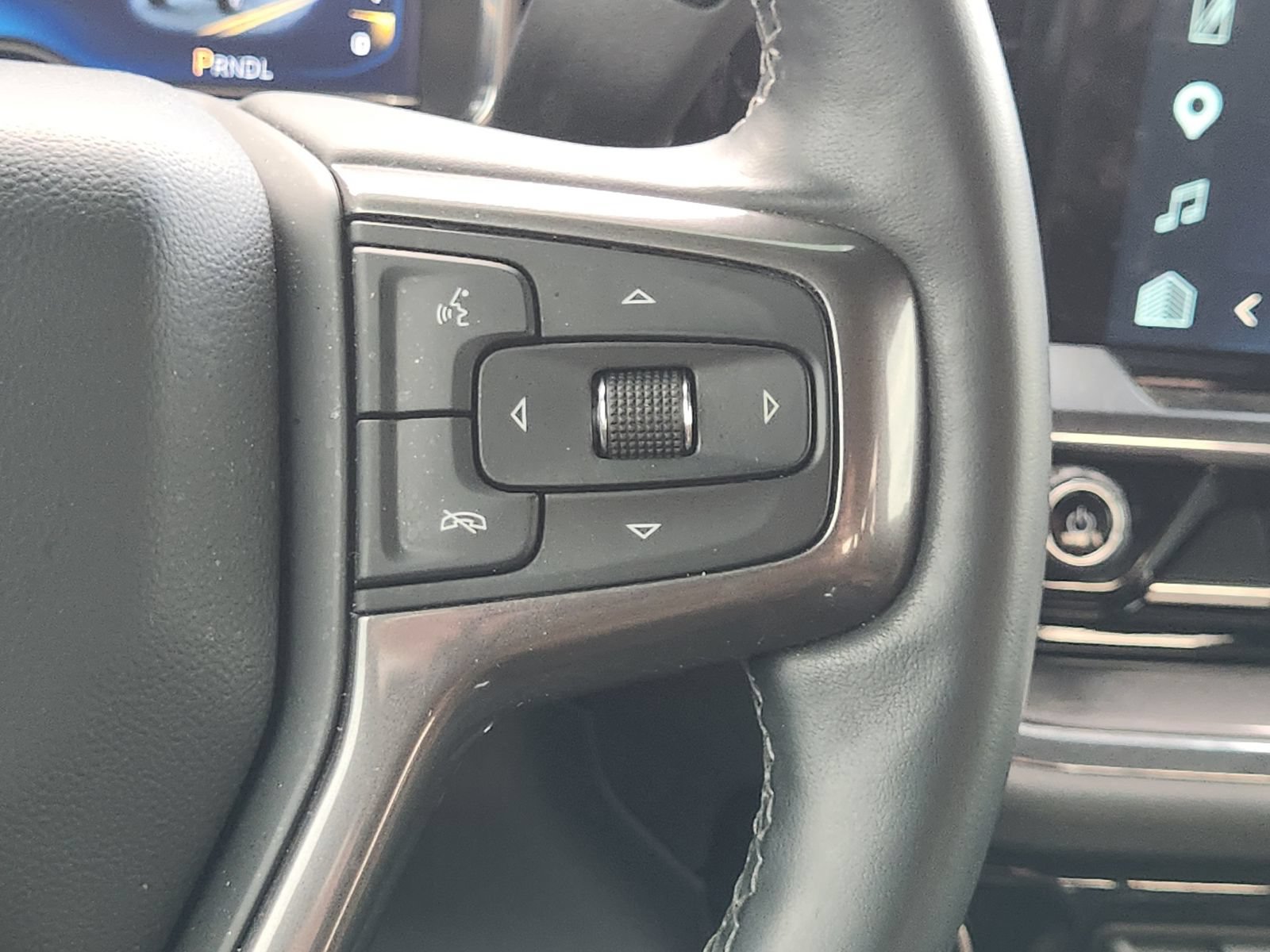 Used 2025 Chevrolet Silverado 2500 High Country w/ High Country Premium Package AWD/4WD image 31