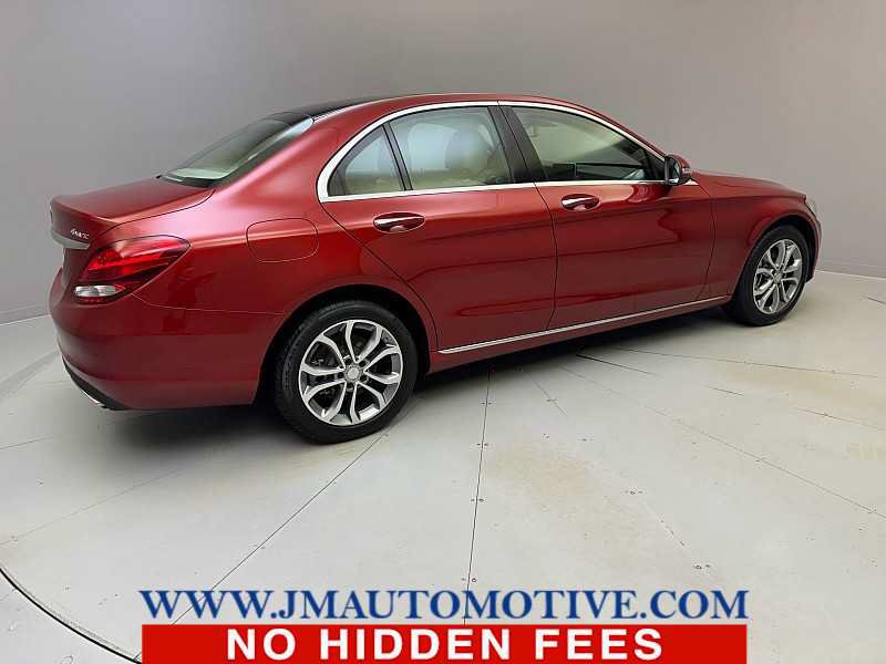 Used 2017 Mercedes-Benz C 300 4MATIC Sedan image 5