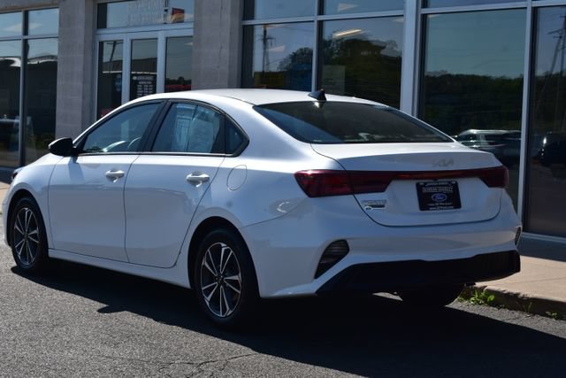 Used 2024 Kia Forte LXS FWD image 6
