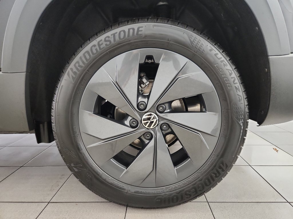 New 2026 Volkswagen Taos S image 30