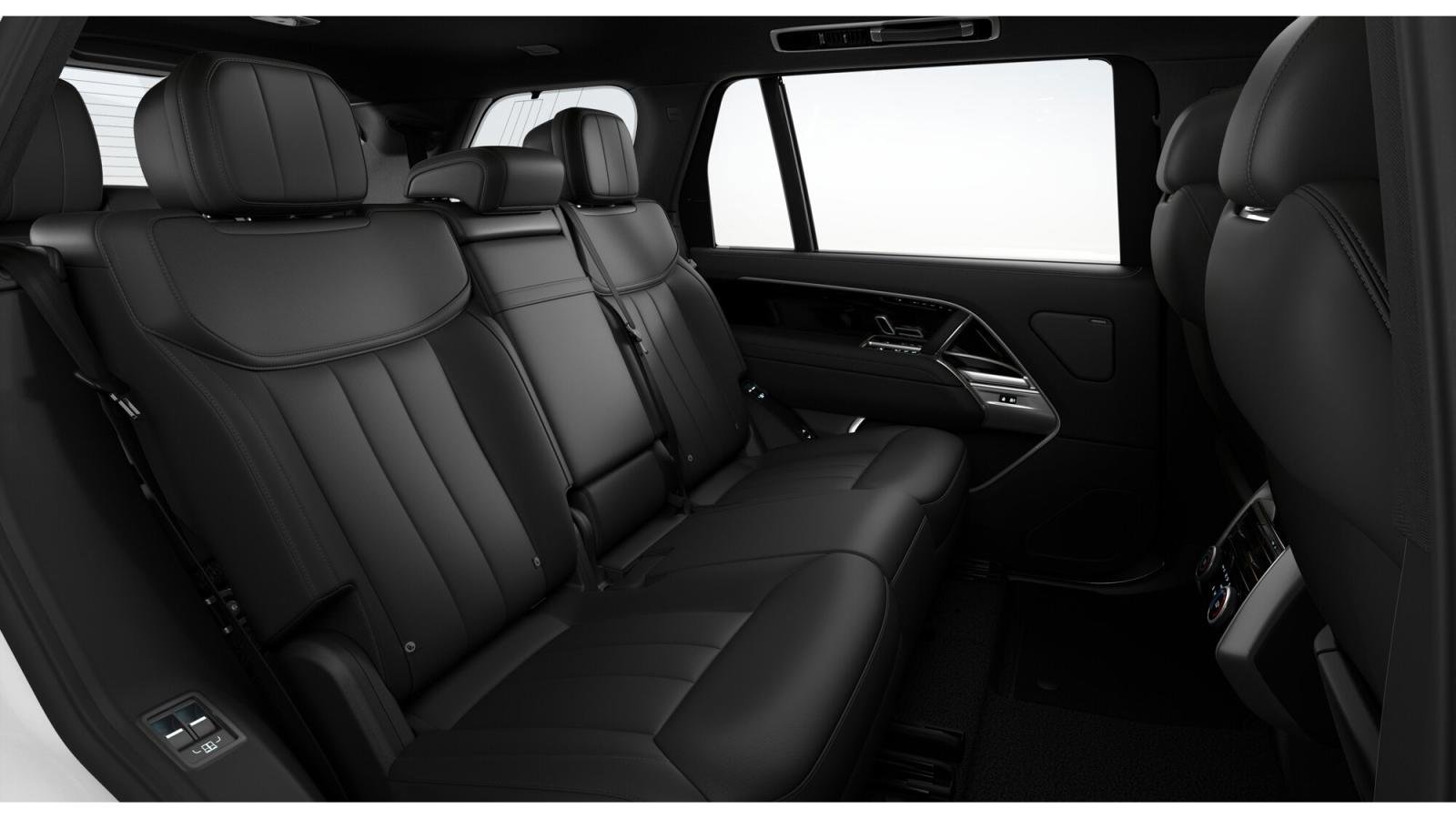 New 2026 Land Rover Range Rover Long Wheelbase SE image 7