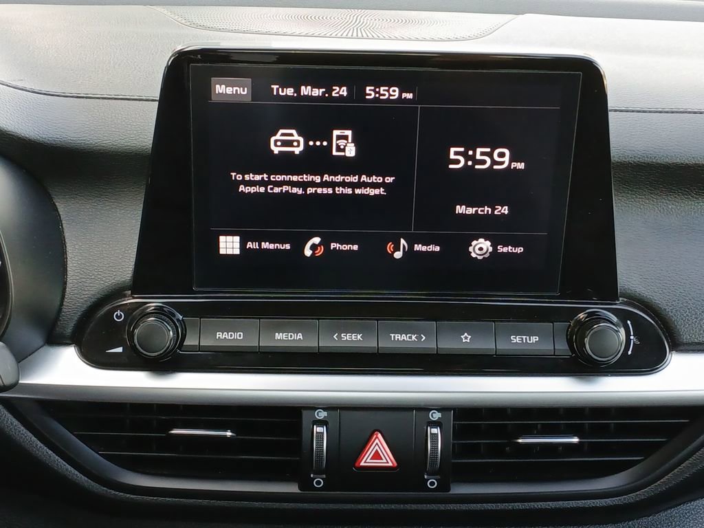 Used 2024 Kia Forte LXS image 13