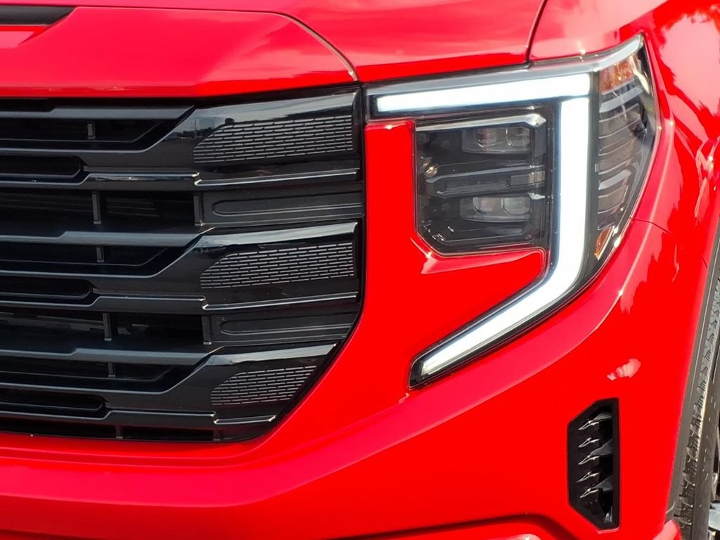 Certified 2024 GMC Sierra 1500 Elevation AWD/4WD image 7