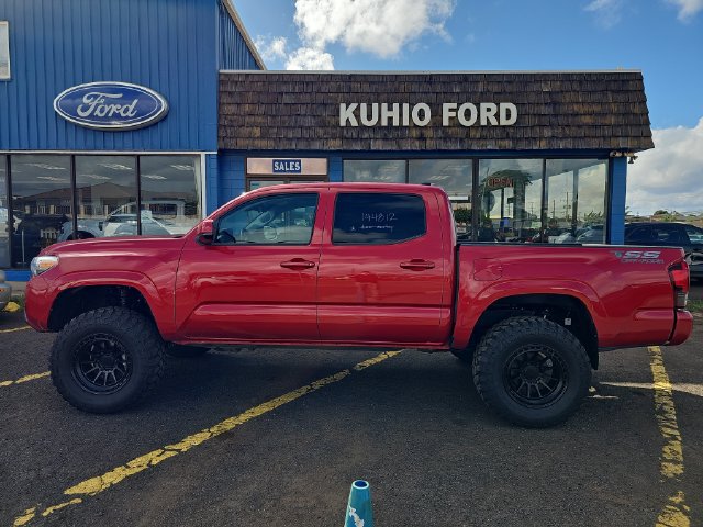Used 2023 Toyota Tacoma SR AWD/4WD image 2