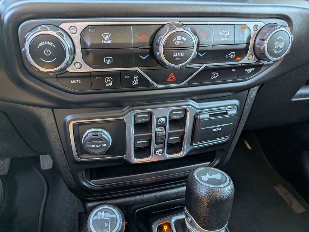 Used 2020 Jeep Wrangler Unlimited Sport S image 23