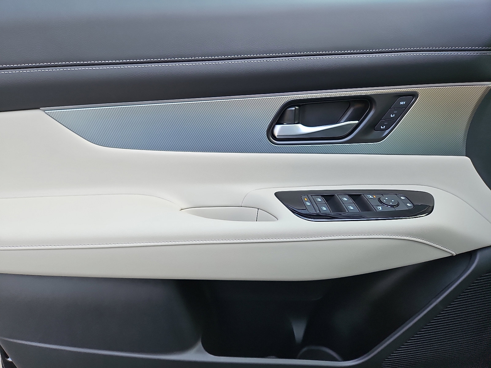 New 2026 Nissan Murano SL image 9