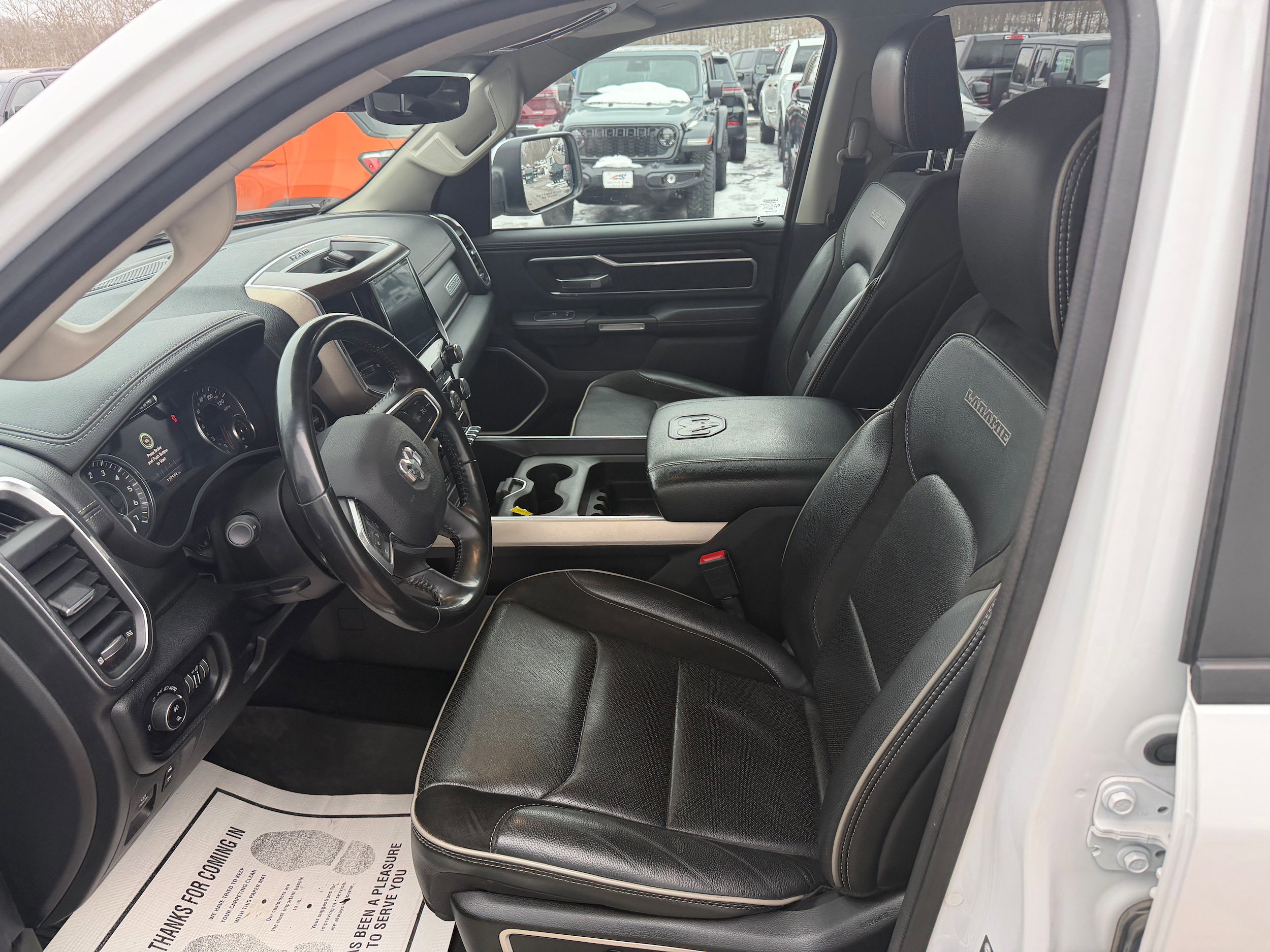Used 2022 RAM 1500 Laramie image 3