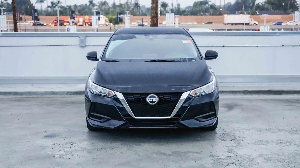 Used 2021 Nissan Sentra SV w/ Trunk Package image 3
