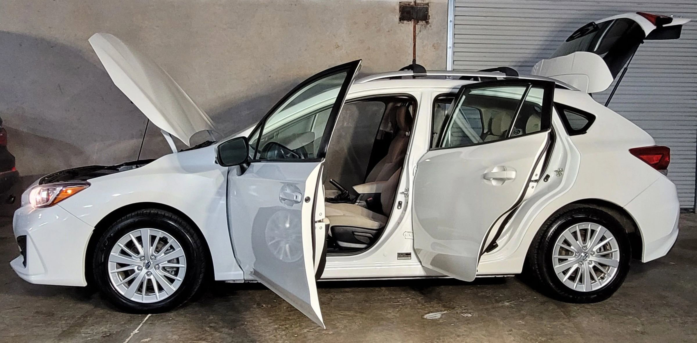 Used 2017 Subaru Impreza 2.0i Premium image 12