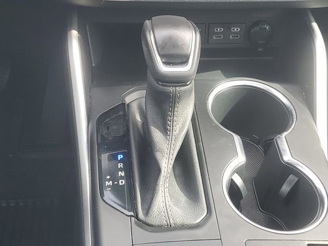 Used 2023 Toyota Highlander LE image 34