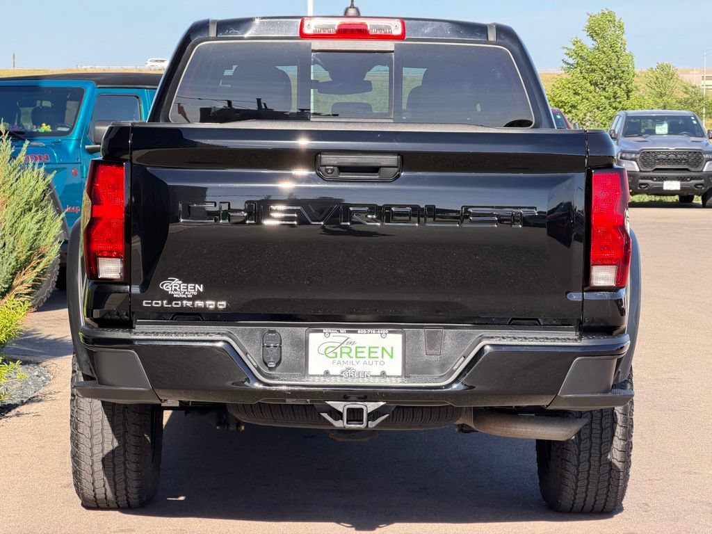 Used 2024 Chevrolet Colorado Trail Boss w/ Advanced Trailering Package AWD/4WD image 8