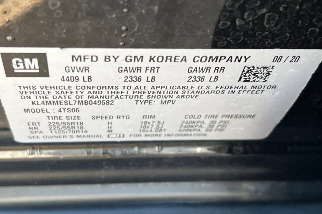 Used 2021 Buick Encore GX Select image 25